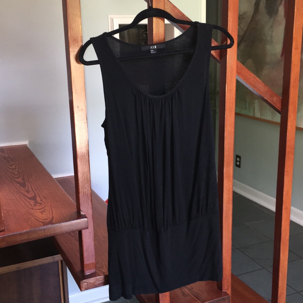 XXI black long t shirt, beautiful style/C